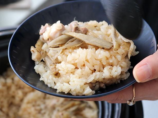 かまどさん電気で作る、絶品炊き込みご飯レシピ