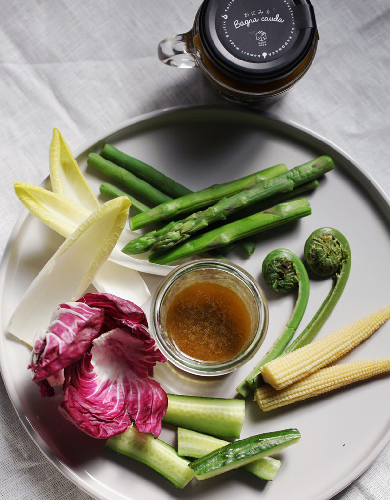 本当に美味しい野菜の食べ方、「かにみそバーニャカウダ」で叶える至福のおうち時間