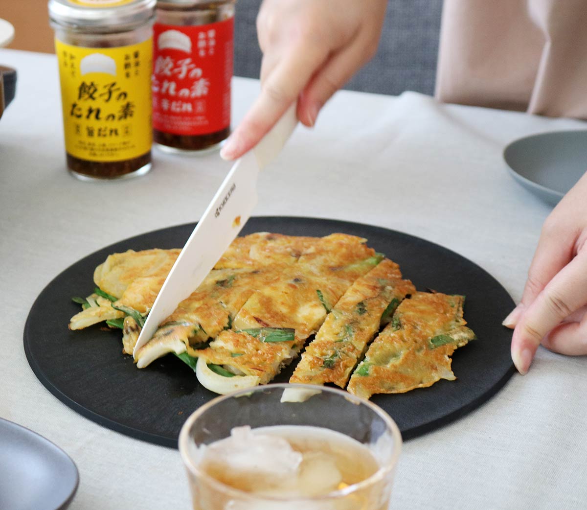 餃子好きさんに試してほしい！餃子の味を格上げしてくれる「旨、辛ダレ」