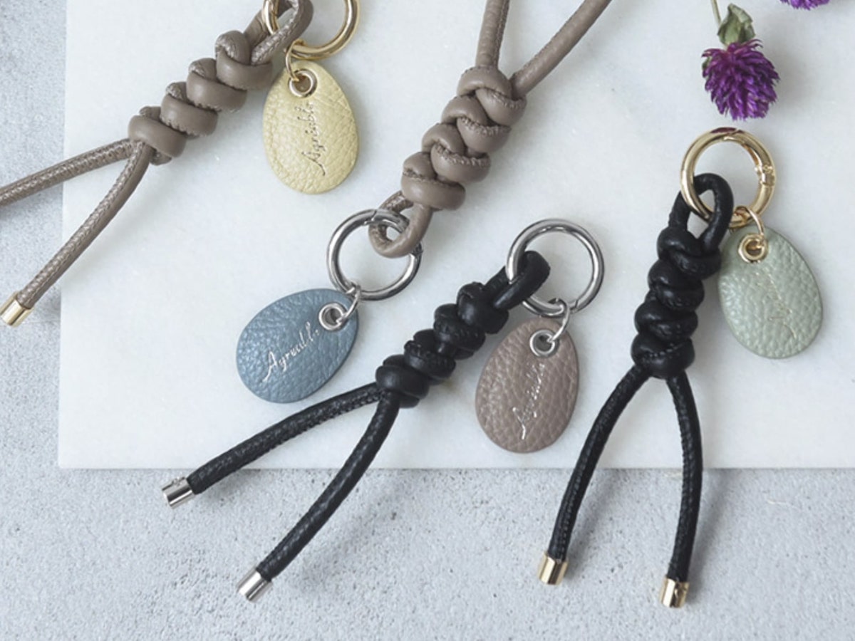 【検証】Agreable牛革チャームはどんなバッグにも合うのか!?スタッフが私物バッグで試してみました