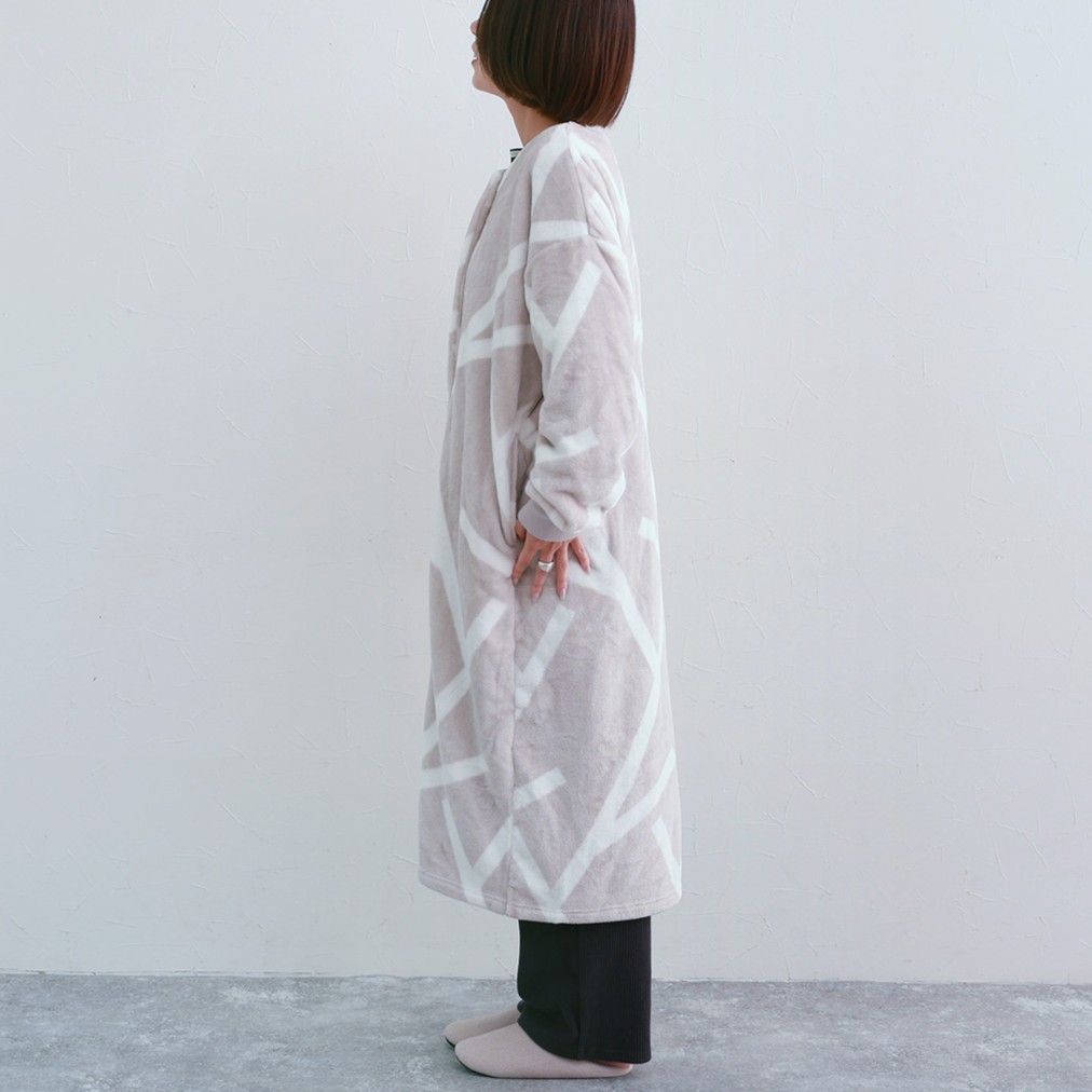 今年も『着る毛布』の季節がやってきた!身長さまざまスタッフ4名のサイズ診断レポ