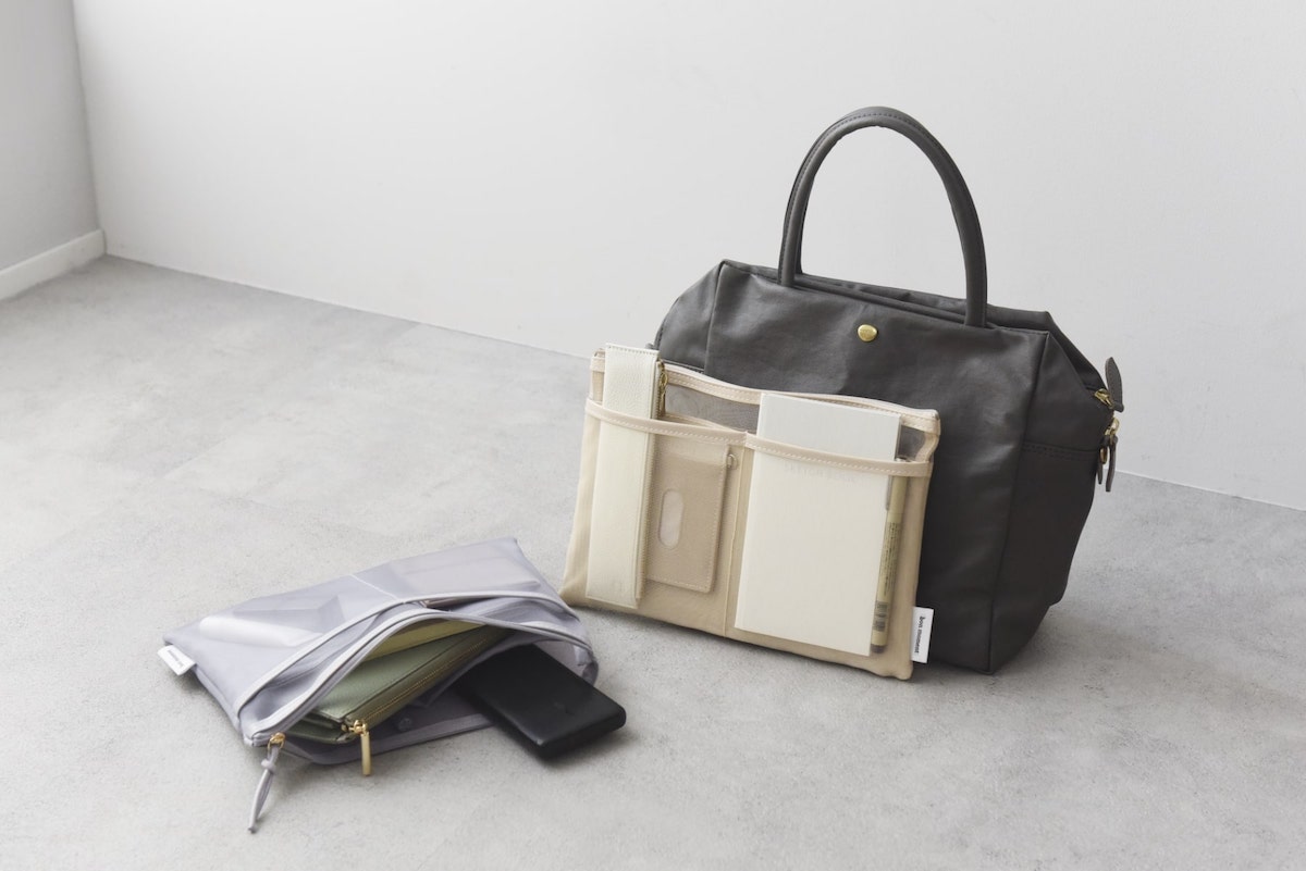 ポケット少なめバッグの救世主!ごちゃつく小物がまとまる『メッシュバッグインバッグ』のスタッフ愛用レポ