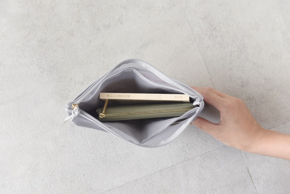 ポケット少なめバッグの救世主!ごちゃつく小物がまとまる『メッシュバッグインバッグ』のスタッフ愛用レポ