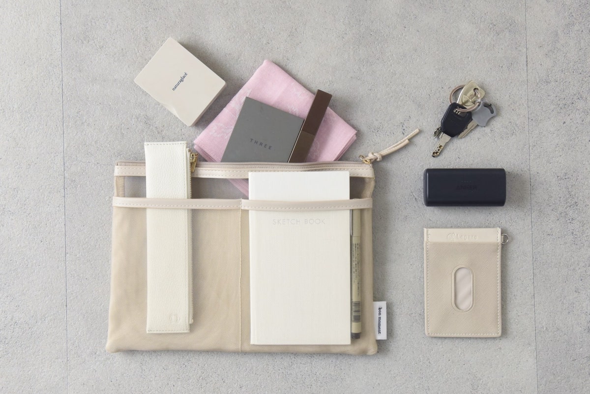 ポケット少なめバッグの救世主!ごちゃつく小物がまとまる『メッシュバッグインバッグ』のスタッフ愛用レポ