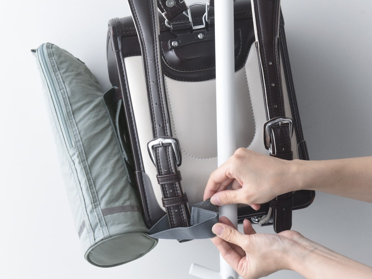 水筒がランドセルと一体化!?インスタグラマーさんも始めてる『手ぶら通学』のススメ