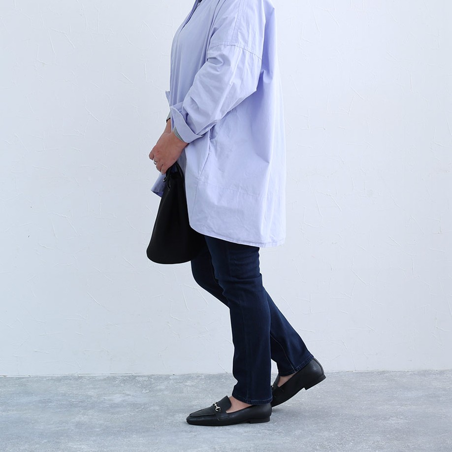 リピーターさん御用達、裏パウダー起毛の「あったかスリムパンツ」スタッフ3人の着用レポート