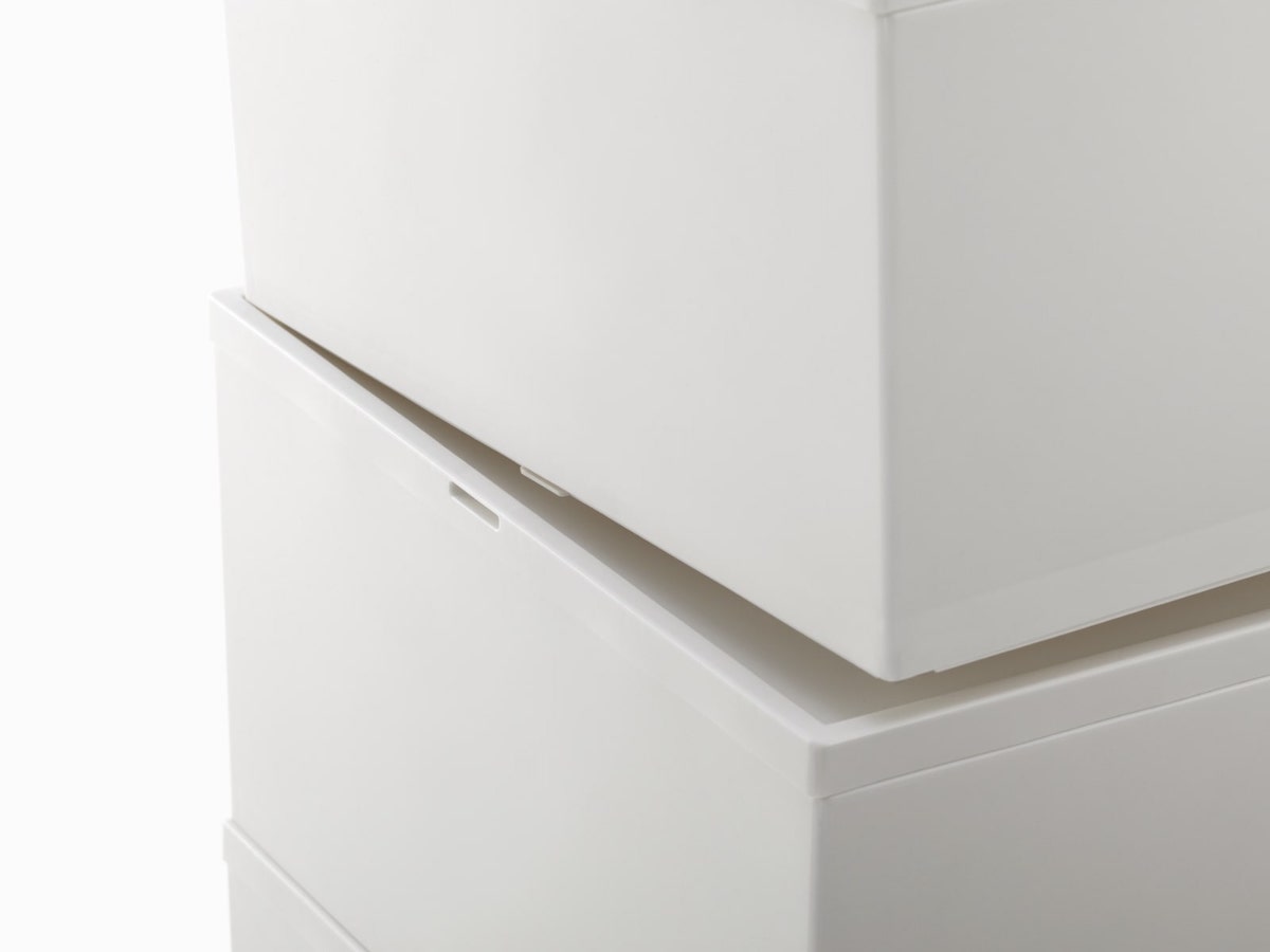 ウォークインクローゼットに置くならこれ！奥行き浅めが使いやすい、新クローゼットシステム登場