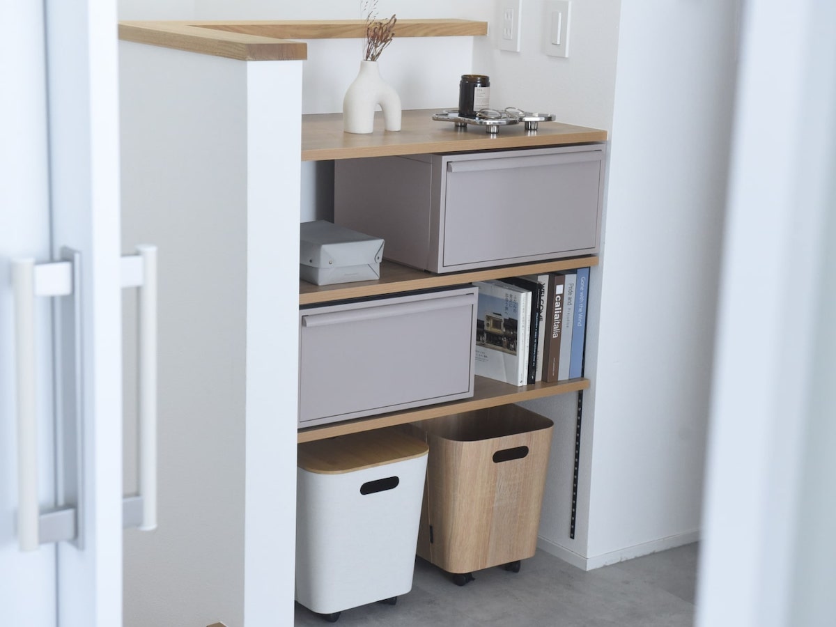 ウォークインクローゼットに置くならこれ！奥行き浅めが使いやすい、新クローゼットシステム登場