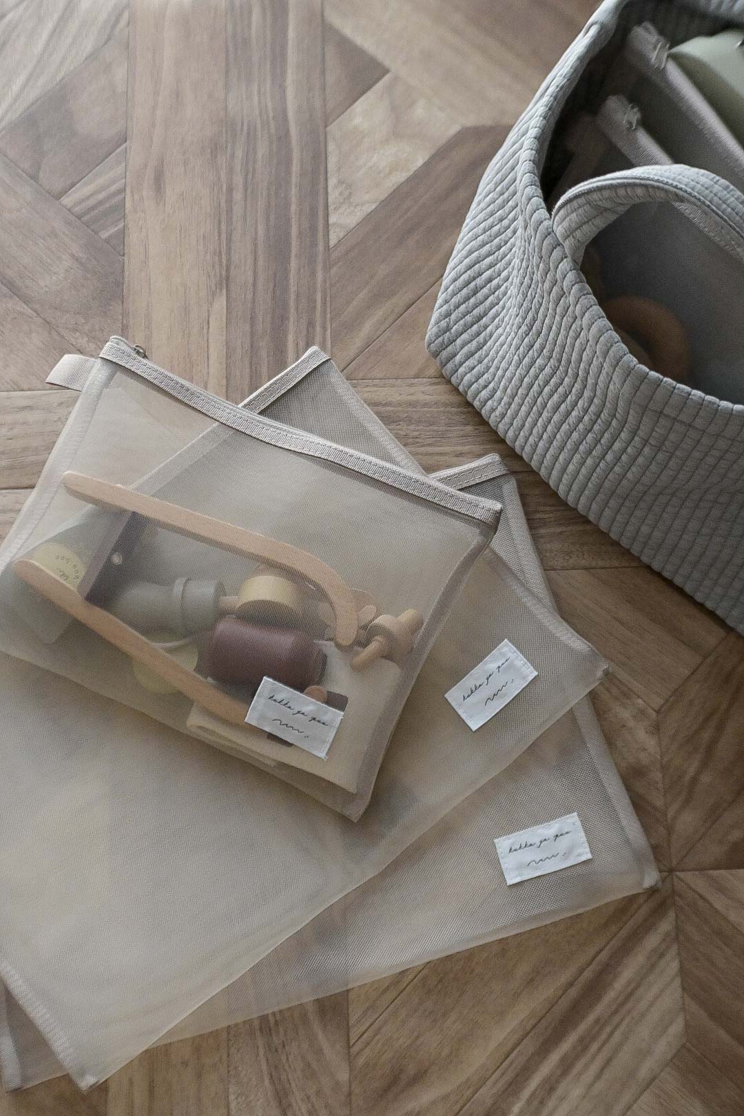 おもちゃ収納の見直しに！中身が見える＆並べる収納で、子どもとの暮らしもすっきり片付く