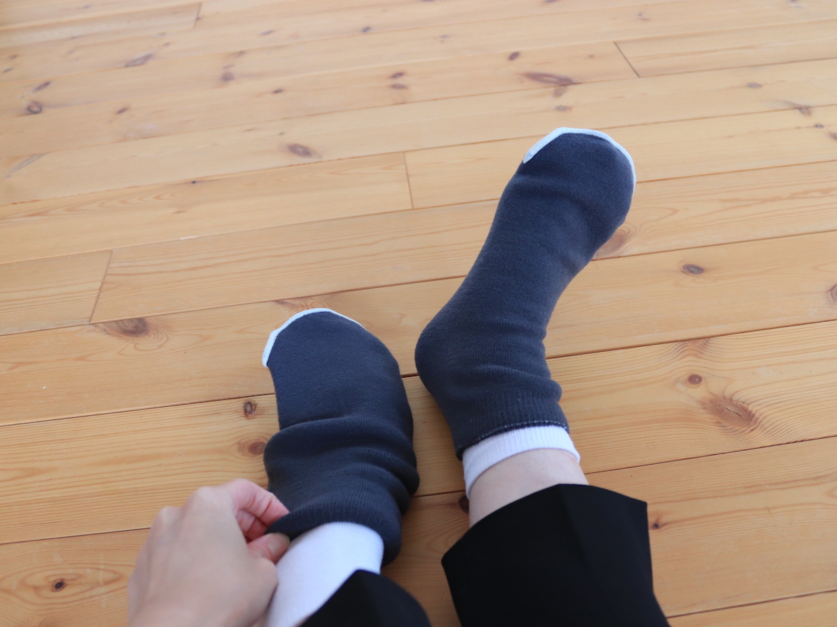 長年の「もちはだ」愛用スタッフ達が、カバーソックスを買い足した理由