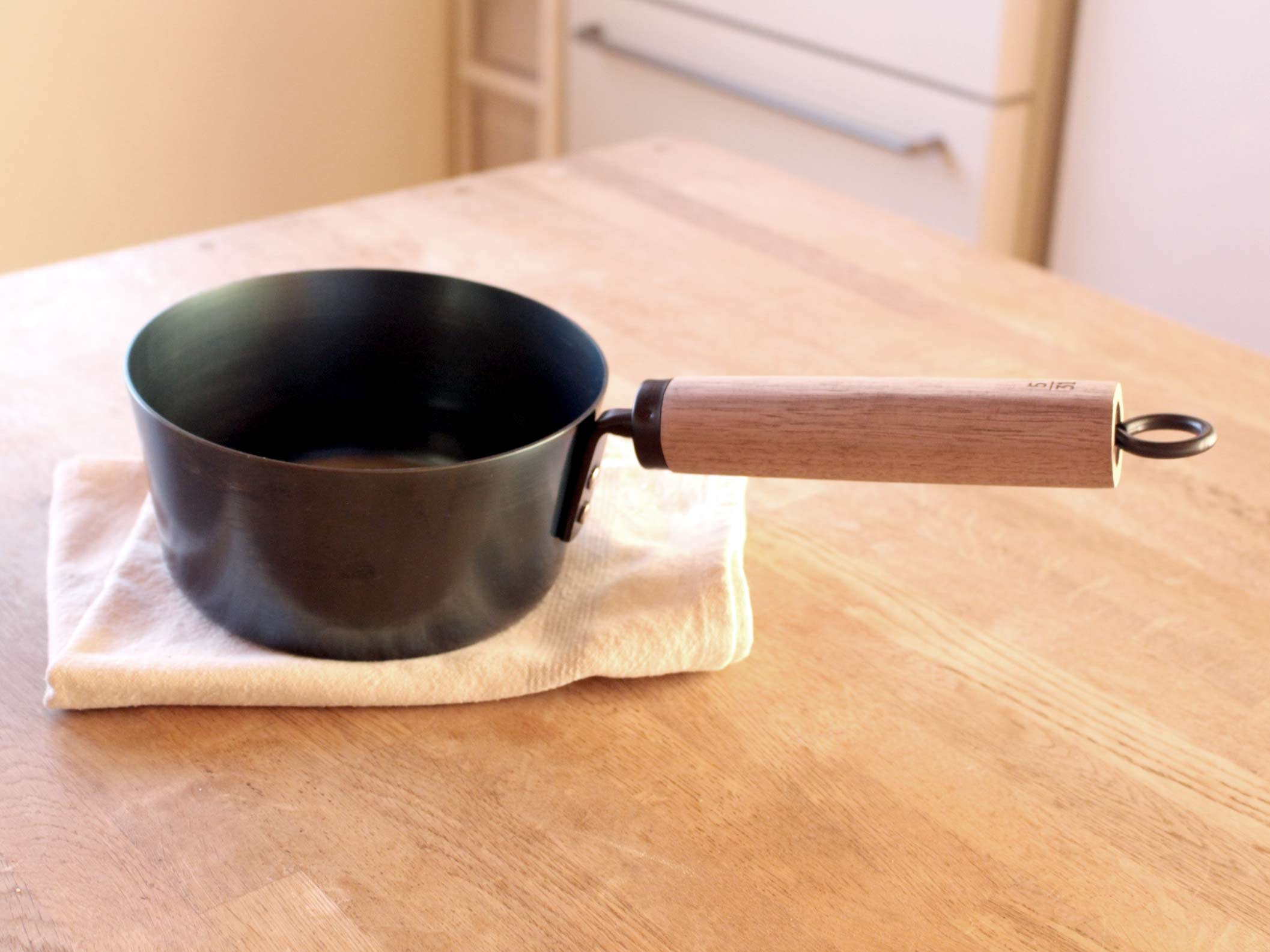 ゆらぎ世代のインナーケアに。「鉄の片手鍋」で鉄分たっぷりお味噌汁生活