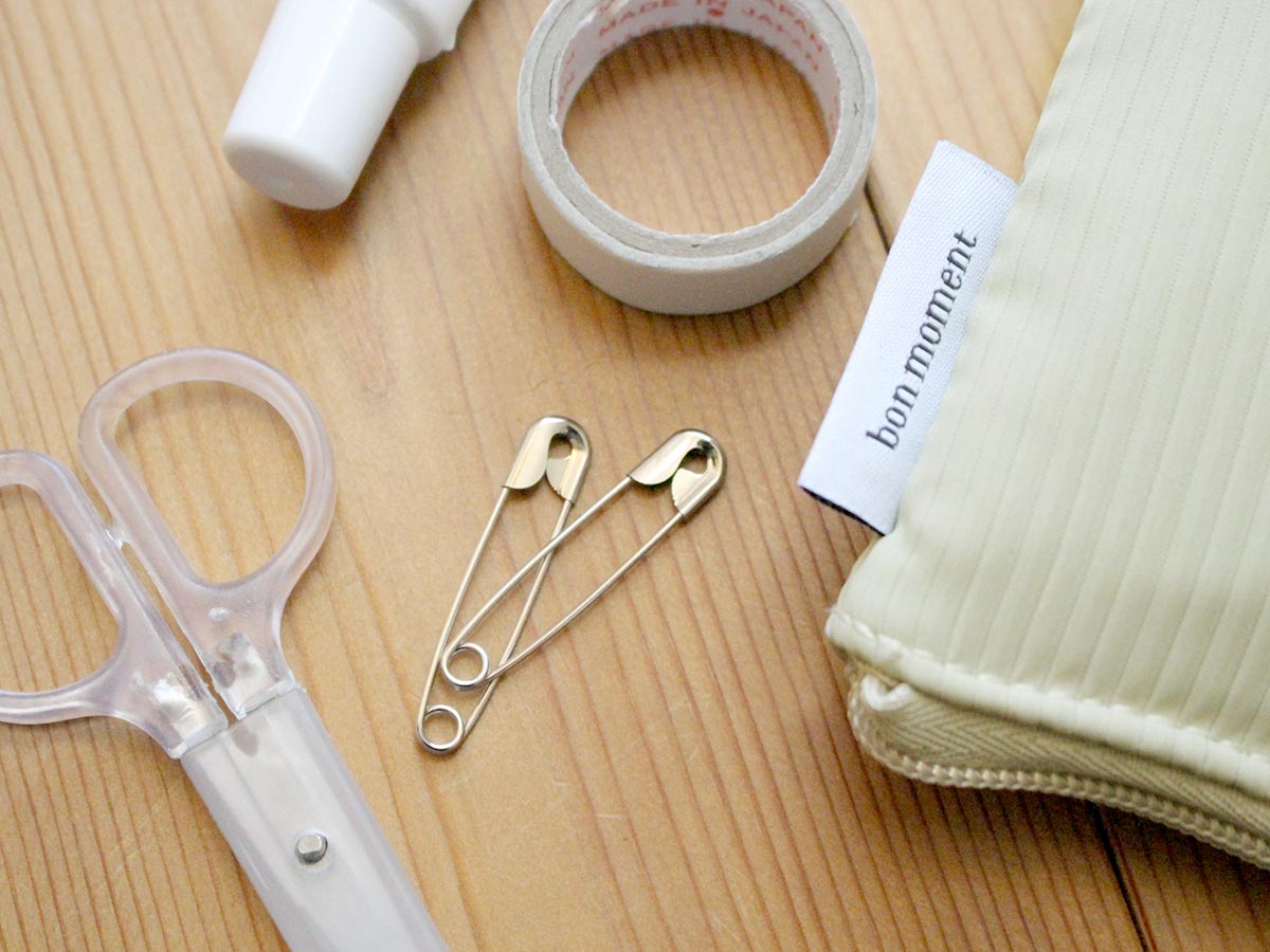 まるで四次元ポケット？「手帳型ミニポーチ」を、何でも出てくるお道具ポーチに