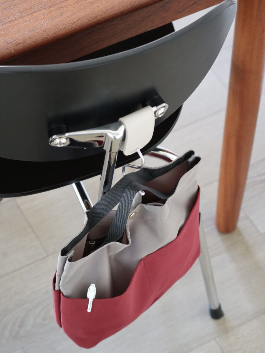 人気の理由はこのシルエット。ごちゃつきバッグを卒業！整頓上手な「バッグインバッグ」新作スタッフレポ