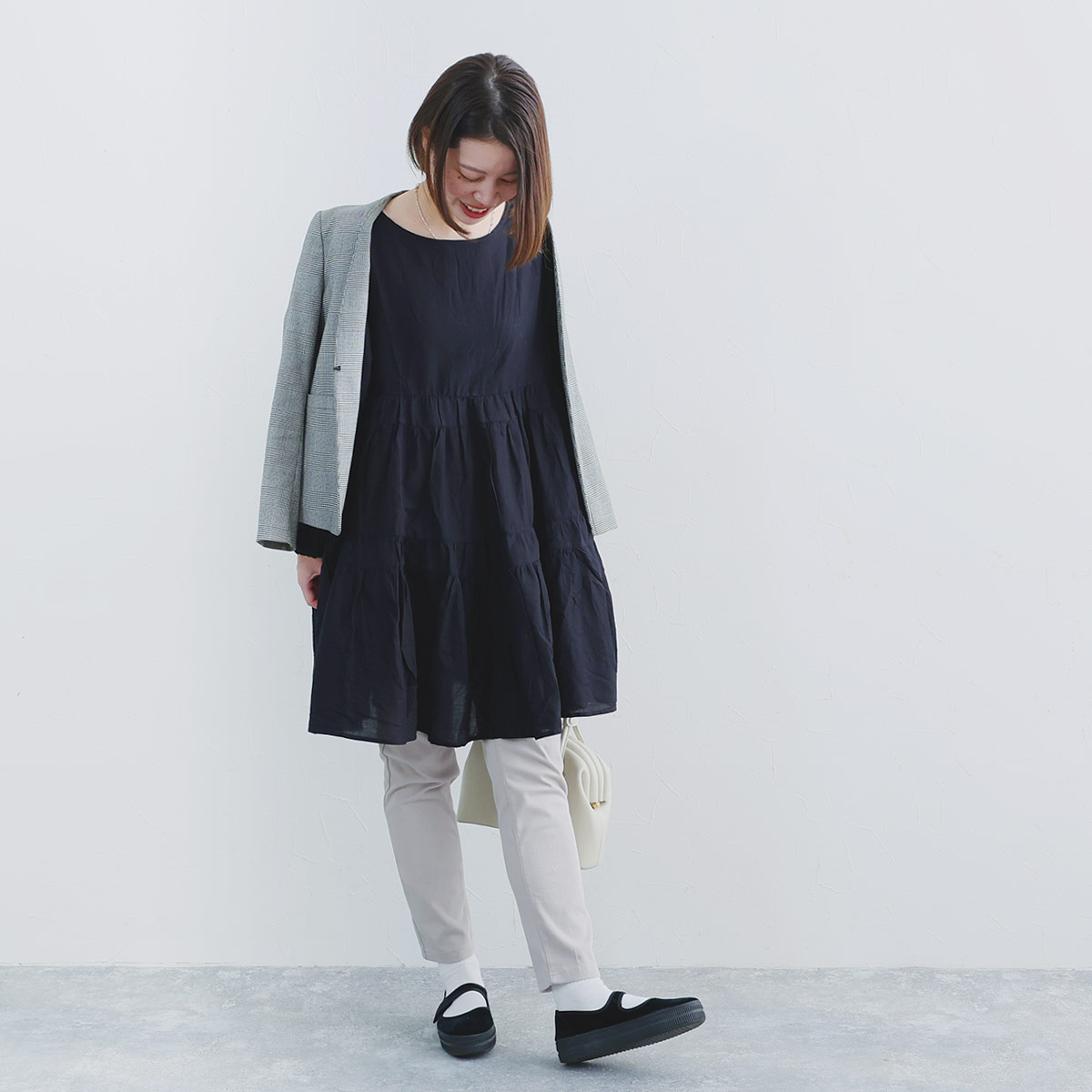 春の即戦力、360度グーーーンと伸びるストレッチパンツ。ベストセラーのはき心地をスタッフ4名がチェック