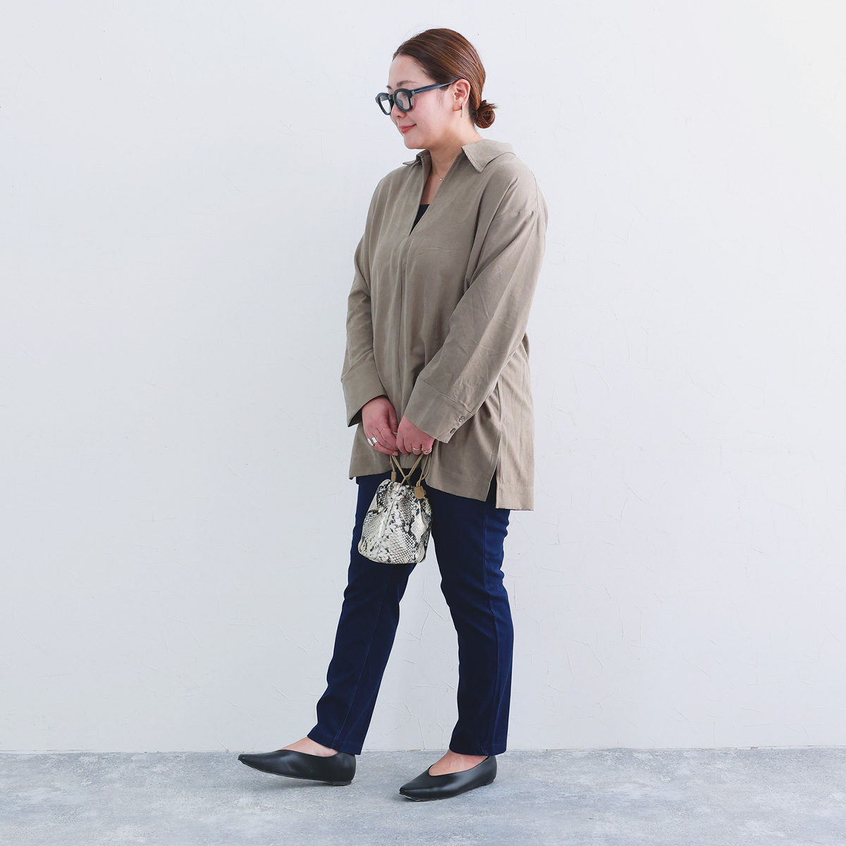 春の即戦力、360度グーーーンと伸びるストレッチパンツ。ベストセラーのはき心地をスタッフ4名がチェック