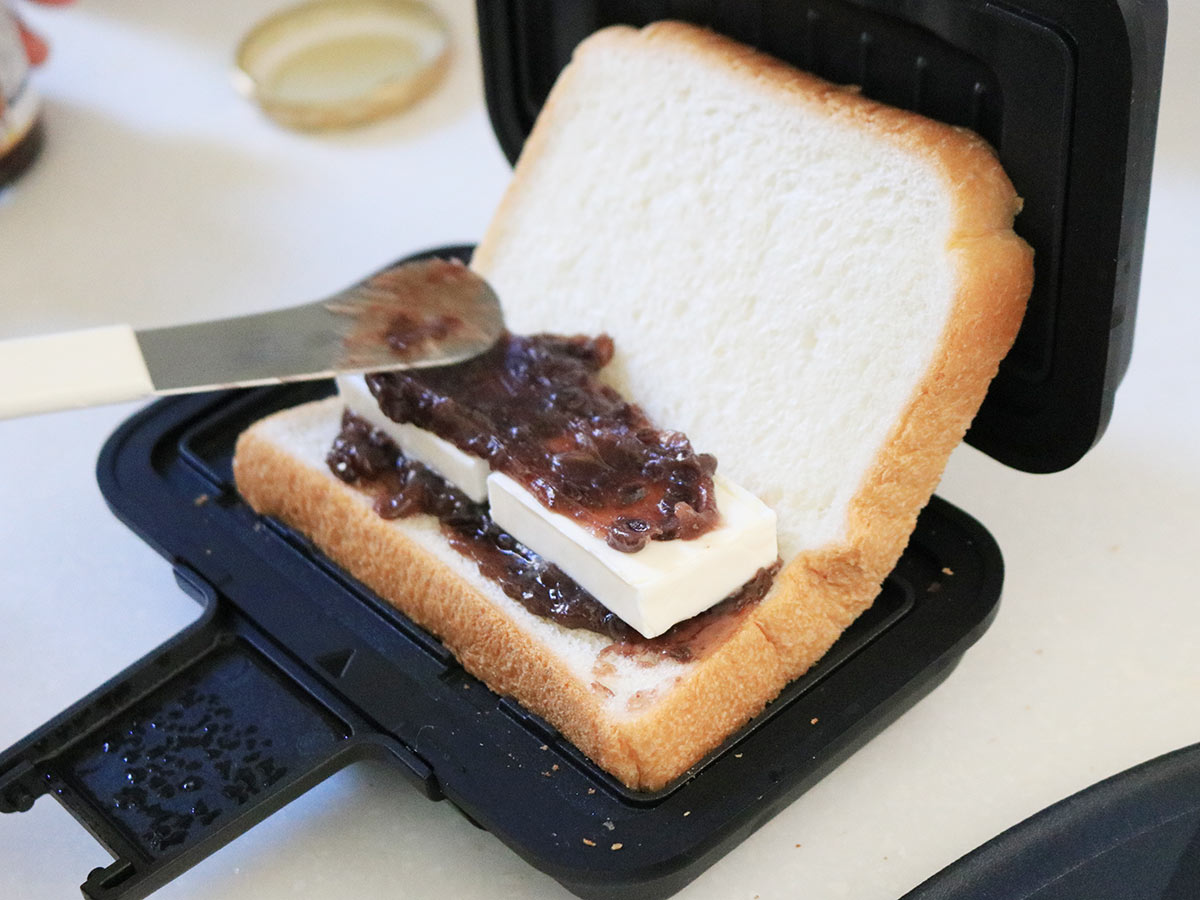 今日は何いれる？レンチンできる「ホットサンドメーカー」で作るアレンジレシピ４選