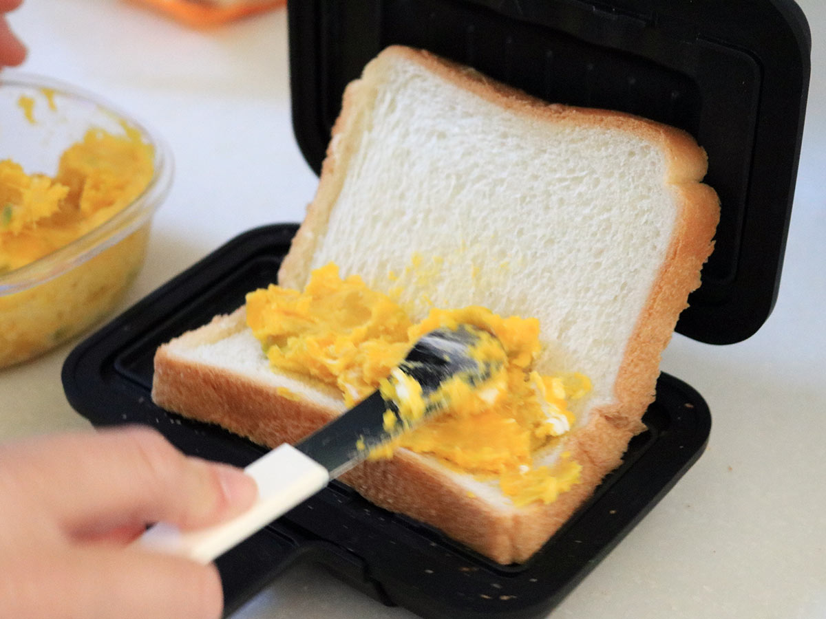 今日は何いれる？レンチンできる「ホットサンドメーカー」で作るアレンジレシピ４選