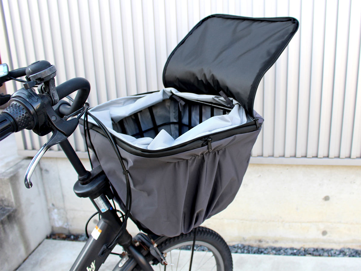 もう前カゴから荷物があふれない！自転車派ママの即戦力「拡張できるカゴカバー」