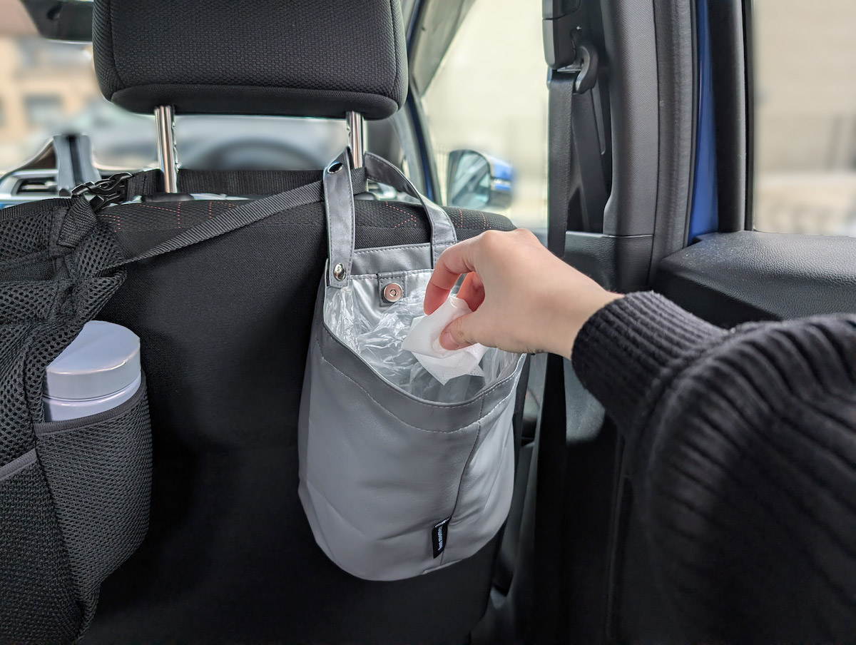 車内快適化の黄金コンビ「カーポケット＆吊り下げゴミ箱」スタッフたちはこう使う！