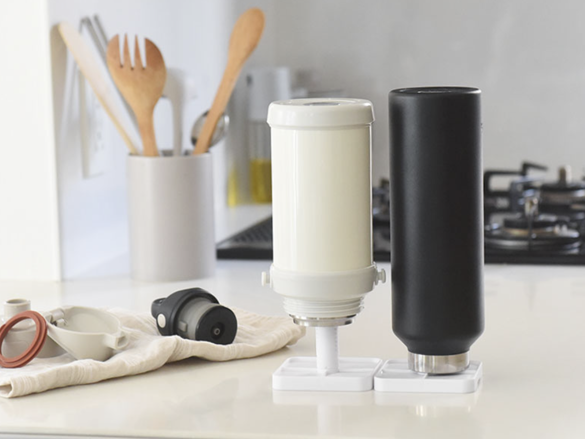 その水筒、本当にキレイ？雑菌シーズンの前に揃えたい「水筒お手入れグッズ」２選！