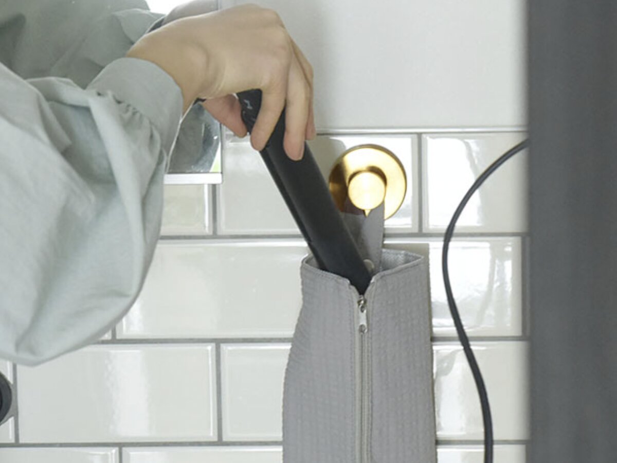 見た目はクール、機能はガッチリ！強力吸盤の「真空フック」をスタッフ宅で使ってみた【第二弾】